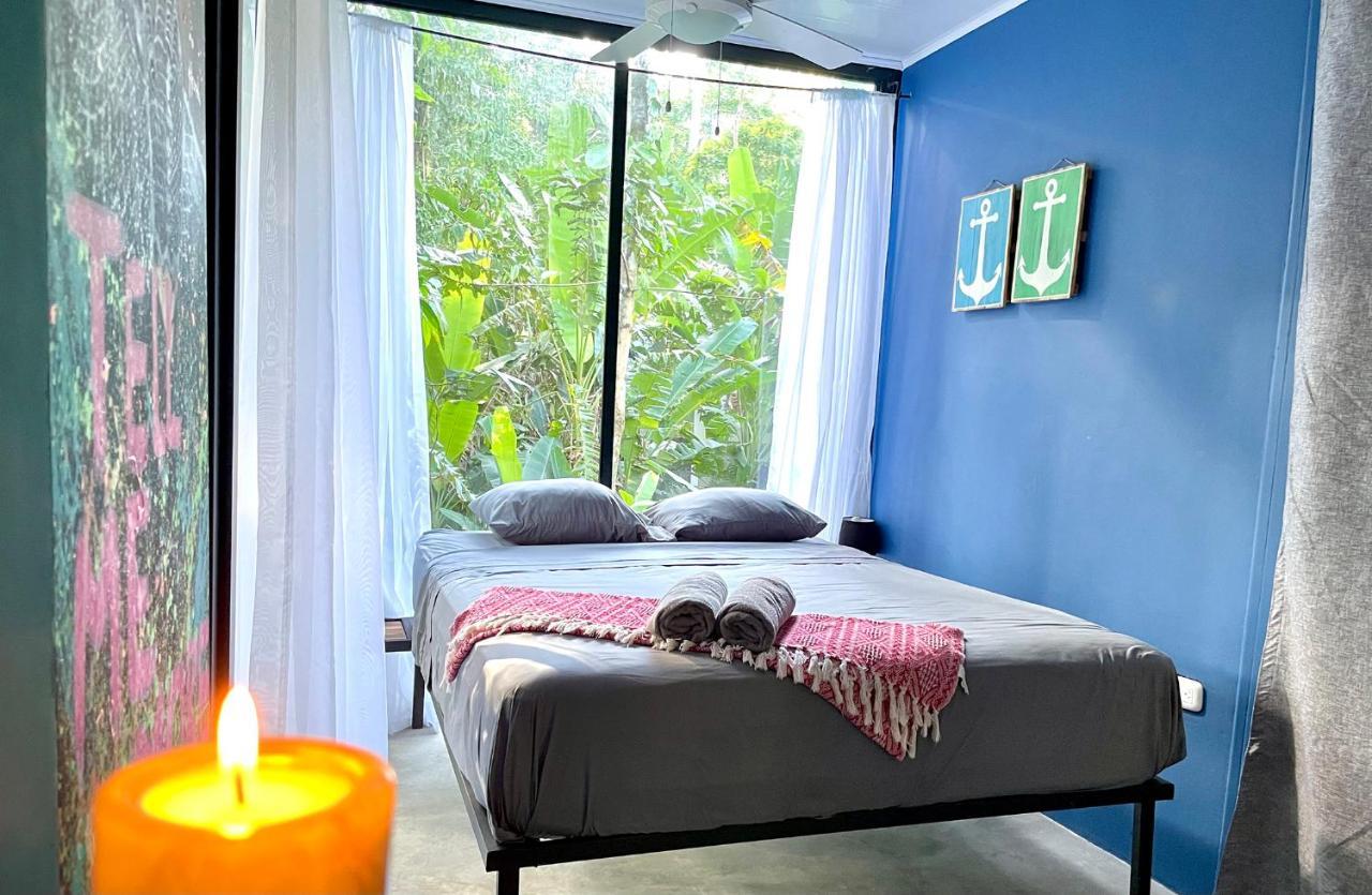 Villa Joeyshe- New Luxury Villa With Pool & Ac Puerto Viejo de Talamanca Екстериор снимка