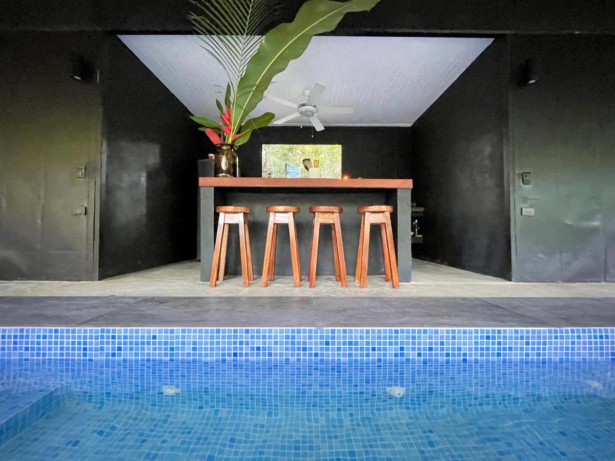 Villa Joeyshe- New Luxury Villa With Pool & Ac Puerto Viejo de Talamanca Екстериор снимка